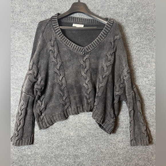 Hyfve Charcoal Grey Cable Knit Cropped Sweater - Size Medium (M) - Picture 1 of 4